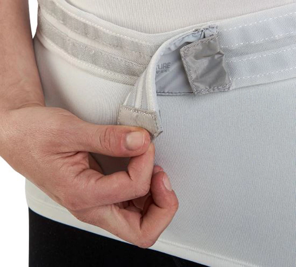 Ultimate Direction Race Belt 5.0 Running Hydration Belt 4 Ultimate Direction Race Belt 5.0 Running Hydration Belt - Image 4