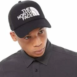 The North Face TNF Logo Trucker Hat TNF Black/TNF White 9 The North Face TNF Logo Trucker Hat TNF Black/TNF White -Geardeal Shop NF0A3FM3KY4 2