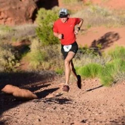 UltrAspire Fitted Running Race Belt 2.0 14 UltrAspire Fitted Running Race Belt 2.0 -Geardeal Shop UA081BK LG 5