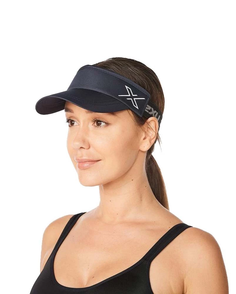 2XU Performance Visor Silver Sage/Black 1 2XU Performance Visor Silver Sage/Black